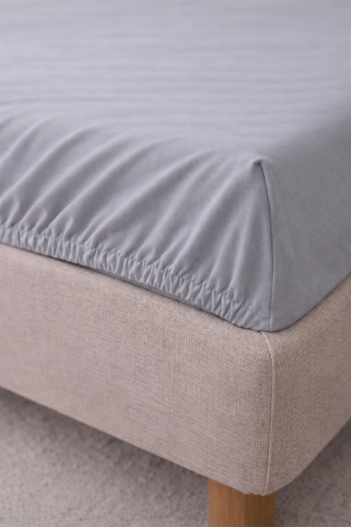 Basic Cotton Sateen Fitted Sheet with Elastic All Around (160 x 200 cm)
