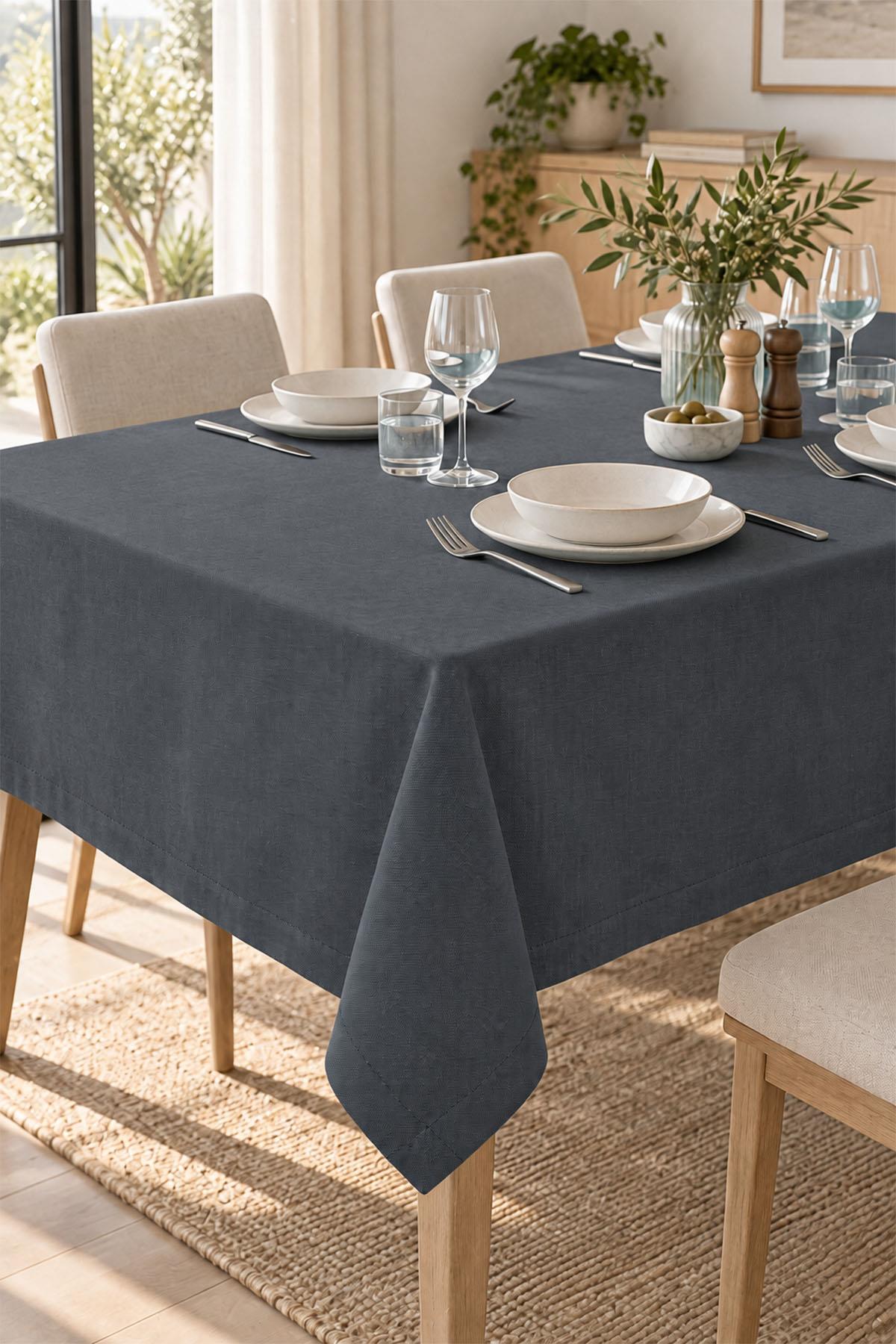 Sun Plain Stain-Resistant, Easy-to-Use Tablecloth (150 x 220 cm)