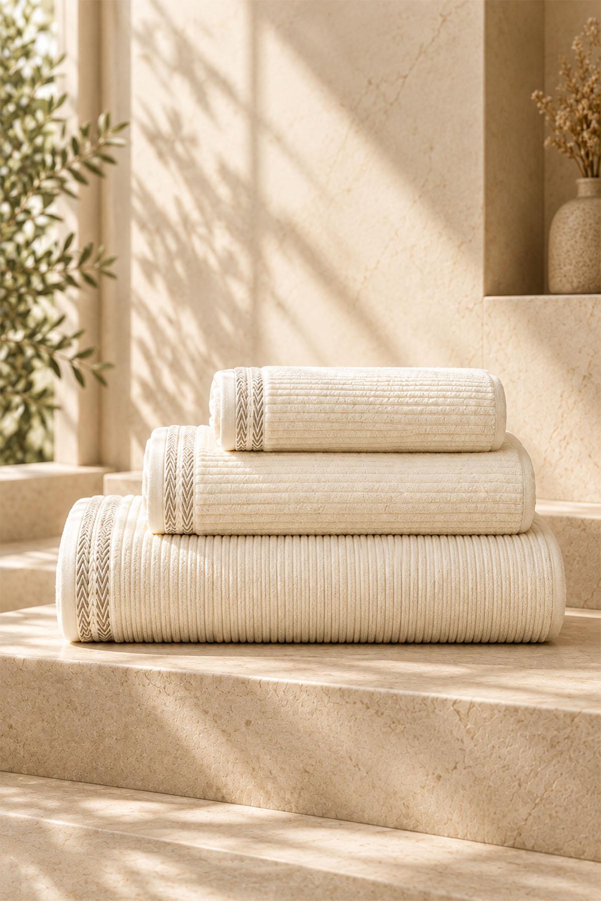 Velora Striped and Embroidered Hand Towel (30 x 50 cm)