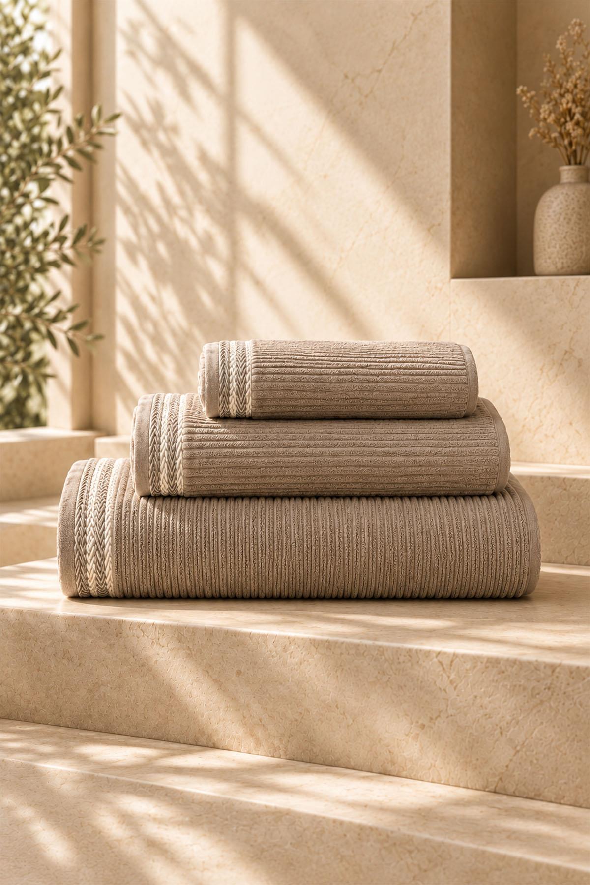 Velora Striped and Embroidered Face Towel (50 x 90 cm)