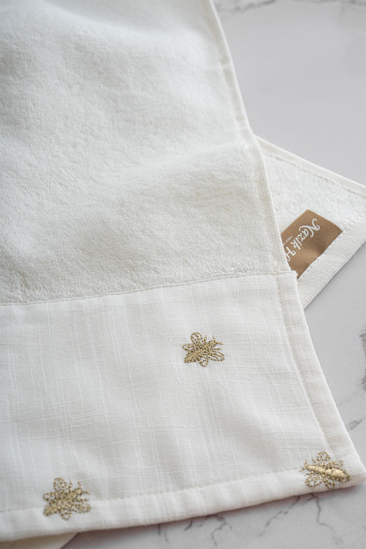 Bee Life Bee Embroidered Hand Towel (30 x 50 cm)