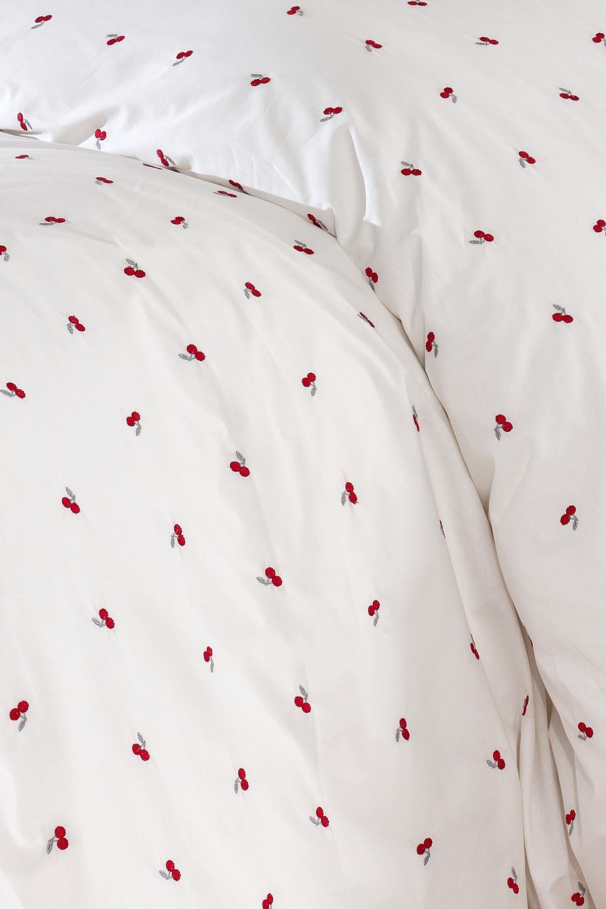 Cherry Embroidered 100% Cotton Double 6-Piece Duvet Cover Set
