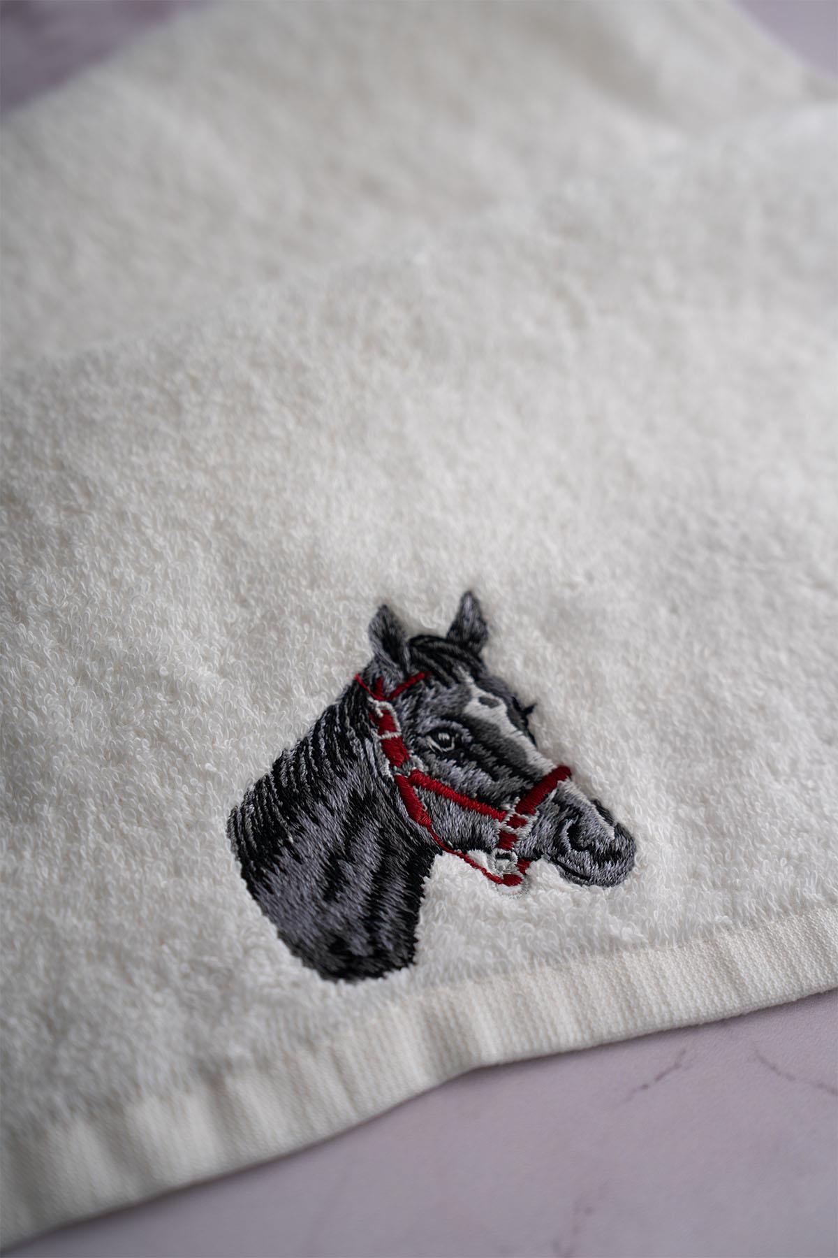 Safari Series Animal Embroidered Hand Towel (30 x 50 cm)